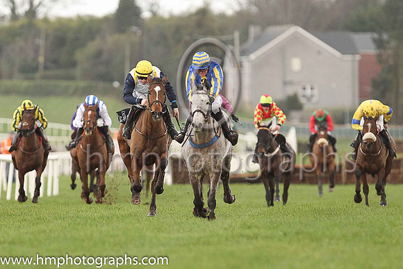 01st Indy Island and J J Slevin ( 11 , royal blue, yellow panel ) Trainer - S R B Crawford , Owner - John Gilmour