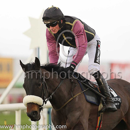 03rd Hide The Biscuit and D E Mullins ( 10 , black, yellow seams ) Trainer - M Torrens , Owner - Ms Anne Torrens