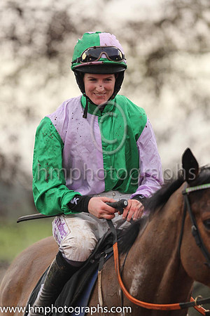 01st Camlann and Rachael Blackmore ( 4 , emerald green and mauve hlvd ) Trainer - J J Hanlon , Owner - Mrs A F Mee