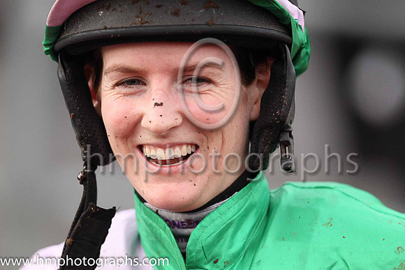 01st Camlann and Rachael Blackmore ( 4 , emerald green and mauve hlvd ) Trainer - J J Hanlon , Owner - Mrs A F Mee