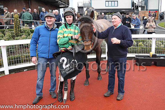 01st A Great View and M P Walsh ( 2 , emerald green and orange hooped ) Trainer - D Cullen , Owner - John P McManus