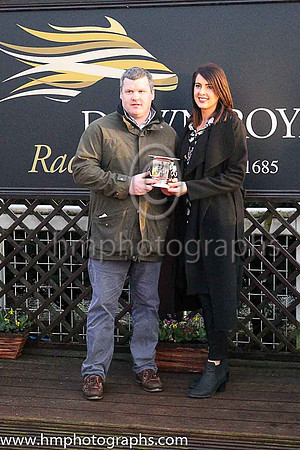 01st Last Minute Man and Mr J J Codd ( 5 , dark blue and yellow qtrd ) Trainer - G Elliott , Owner - Paul  Clare Rooney Partnership