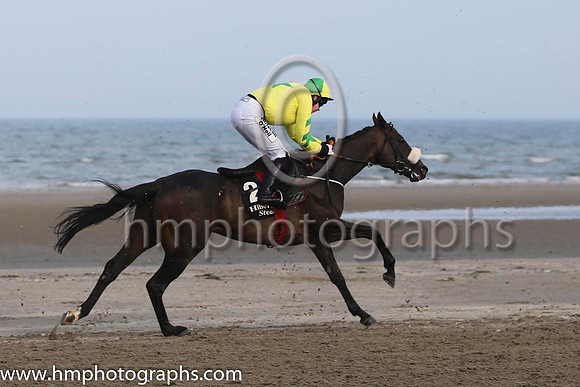 7 High Net Worth and Ms N Carberry - - 7th (2 ,yellow, emerald green star ) Trainer - Gordon Elliott