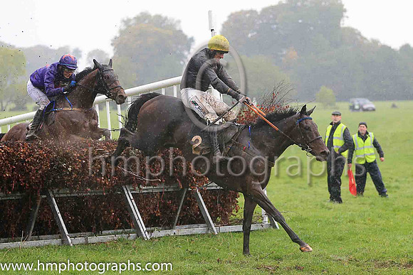01st PRINCESS MONONOKE and B O'Neill ( 2 ,yellow and black qtrd ) Trainer: Colin Bowe,, Owner : Milestone Racing Partnership