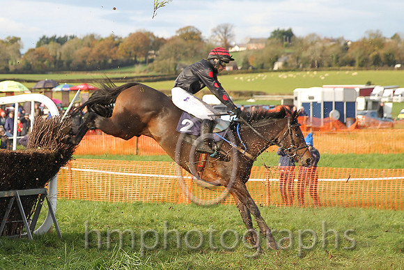 01st BILLY BILLY and B G Crawford ( 2 , BLACK; black,red spots sleeves; black  red hooped cap ) Trainer: S.R.B. Crawford,, Owner : W. Andrew Cromie