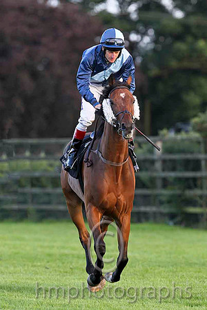 Solo Whisper & J P Murtagh - 11th (11, navy blue, sky blue sash) - CU2D3398-e
