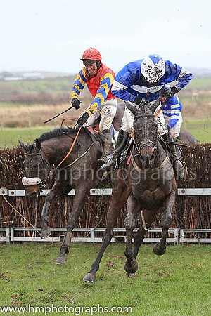 02nd BANG BANG ROSIE and N McParlan ( 7 , ROYAL BLUE,white hoop; royal blue sleeves,white armlet; white cap,royal blue diamond ) Trainer: C.A. McBratney,, Owner : James Murdoch