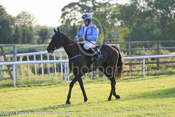 07th Glascar More and S. Connor(7) (4 ,light blue, dark blue seams ), Trainer:S.R.B. Crawford , Owner:S.R.B. Crawford