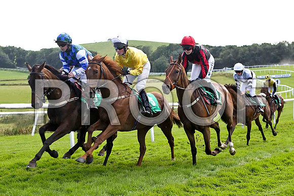 Marvelle Lady 5th, Jockey Mr S Crawford , Finnegan Express, 11th Jockey Mr J Creswell & Henro Boy, Winner Jockey Ms K Walsh - FT8E3205-e