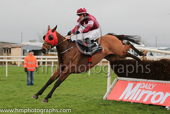 01st Roi Des Francs and C Brassil ( 1 , maroon, white star, white armlets.maroon cap, white star ) Trainer - G Elliott , Owner - Gigginstown House Stud
