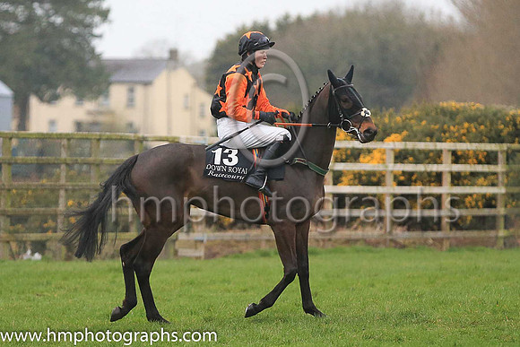 16th Derecho Storm and Ms K Ferris ( 13 , black, orange stars ) Trainer - Eoin Barry , Owner - Brian Ferris