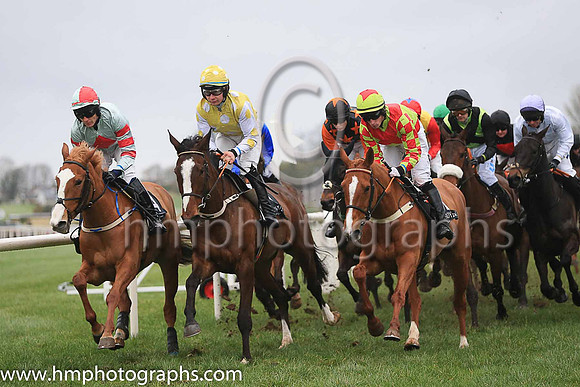 14th Douneburn and Mr R A Devine ( 4 , light freen, red diamond ) Trainer - N G Hynds , Owner - Noel G Hynds