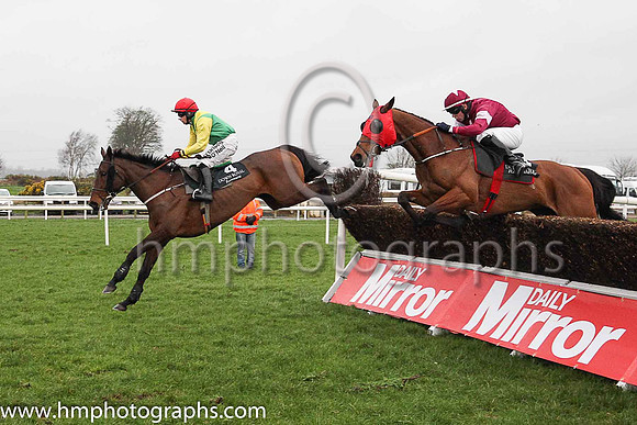 01st Roi Des Francs and C Brassil ( 1 , maroon, white star, white armlets.maroon cap, white star ) Trainer - G Elliott , Owner - Gigginstown House Stud
