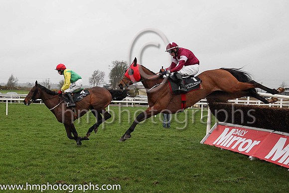 01st Roi Des Francs and C Brassil ( 1 , maroon, white star, white armlets.maroon cap, white star ) Trainer - G Elliott , Owner - Gigginstown House Stud
