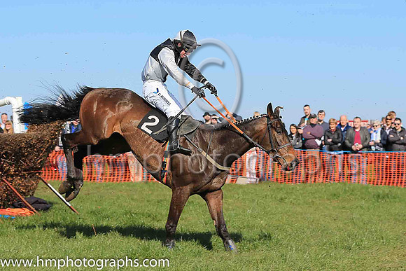 02nd BLUE FLIGHT (FR) and N McParlan ( 2 , BLACK  WHITE QTD; black  white hlvd sleeves; white cap ) Trainer: Colin S. McKeever,, Owner : W.W. Dennison