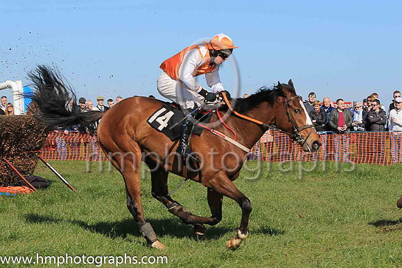 03rd JOHNNY YUMA and J P O'Rourke ( 14 , ORANGE,white epaulettes; white sleeves; orange cap,white star ) Trainer: Denis Paul Murphy,, Owner : Maria Byrne