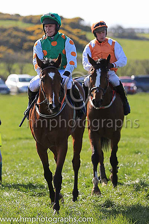 01st SOME MAN and R James ( 9 , EMERALD GREEN,orange spots; white sleeves,orange spots; emerald green cap ) Trainer: Donnchadh Doyle,, Owner : Syndicate Monbeg