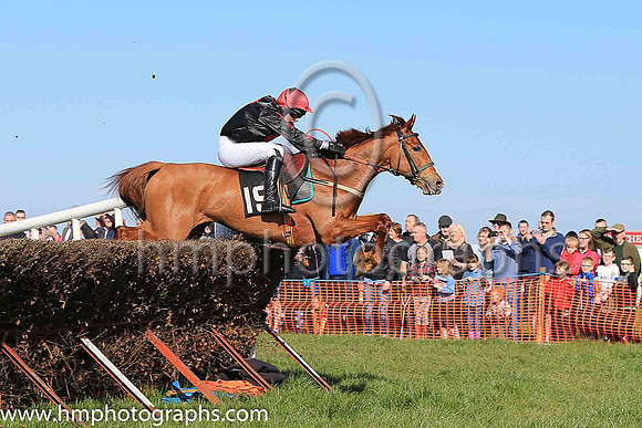 SHUMAKER and M J O'Hare ( 19 , BLACK,red diamond; black sleeves,red stars; red cap,black star ) Trainer: Karen McNeilly,, Owner : Karen McNeilly