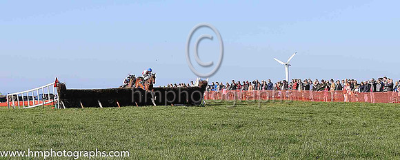 01st FELIX YONGER and N McParlan ( 2 , WHITE  RED QTD; white  black hooped sleeves; royal blue cap ) Trainer: C.A. McBratney , Owner : Samuel Downey James Marley