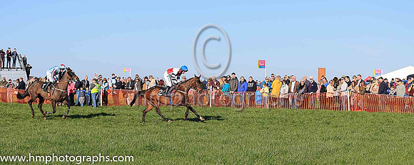 01st FELIX YONGER and N McParlan ( 2 , WHITE  RED QTD; white  black hooped sleeves; royal blue cap ) Trainer: C.A. McBratney , Owner : Samuel Downey James Marley