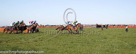 The start of race 3 t Portrush P2P