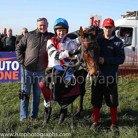 01st FELIX YONGER and N McParlan ( 2 , WHITE  RED QTD; white  black hooped sleeves; royal blue cap ) Trainer: C.A. McBratney , Owner : Samuel Downey James Marley