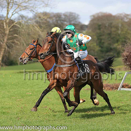 01st PLOUIOS and R James ( 19 , EMERALD GREEN,orange spots; white sleeves,orange spots; emerald green cap ) Trainer: Donnchadh Doyle,, Owner : Syndicate Monbeg