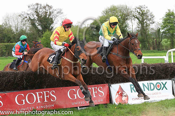 01st HOLYCROSS LITO and N McParlan ( 2 , YELLOW,emerald green diabolo; yellow sleeves; yellow cap ) Trainer: Sean McParlan,, Owner : Sean McParlan