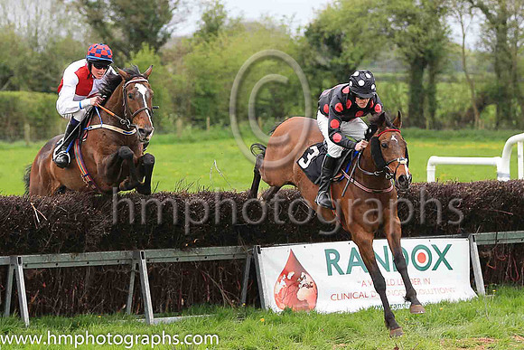 01st BETTER B QUICK and A V Walsh ( 2 , RED  WHITE QTD; white sleeves; blue  red check cap ) Trainer: Ashleigh Murphy , Owner : Michael R. Murphy
