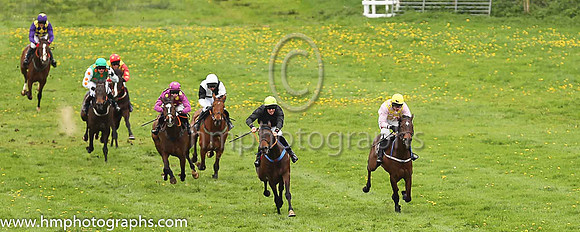 01st NOT MANY LEFT and B O'Neill ( 11 , BLACK; green cap ) Trainer: Colin Bowe,, Owner : Partnership Milestone Racing