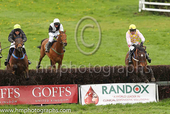 01st NOT MANY LEFT and B O'Neill ( 11 , BLACK; green cap ) Trainer: Colin Bowe,, Owner : Partnership Milestone Racing
