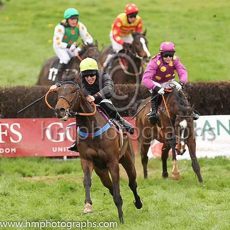 01st NOT MANY LEFT and B O'Neill ( 11 , BLACK; green cap ) Trainer: Colin Bowe,, Owner : Partnership Milestone Racing