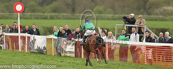 01st LARGY PROSPECT and B G Crawford ( 5 , EMERALD GREEN,purple star; emerald green sleeves,purple stars; purple cap,emerald green stars ) Trainer: S.R.B. Crawford , Owner : Martin McGroggan Raymond S