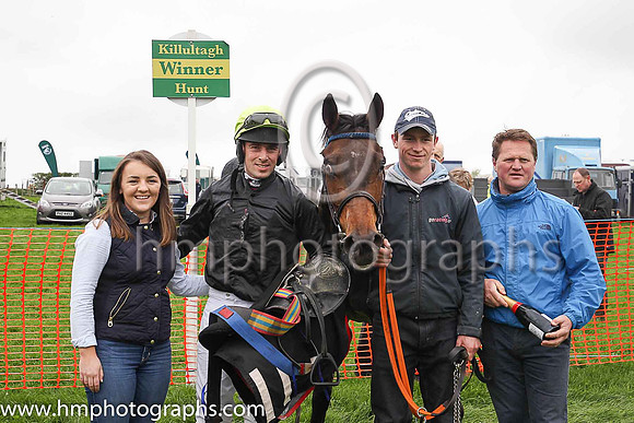 01st NOT MANY LEFT and B O'Neill ( 11 , BLACK; green cap ) Trainer: Colin Bowe,, Owner : Partnership Milestone Racing