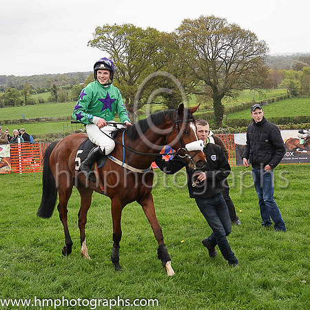 01st LARGY PROSPECT and B G Crawford ( 5 , EMERALD GREEN,purple star; emerald green sleeves,purple stars; purple cap,emerald green stars ) Trainer: S.R.B. Crawford , Owner : Martin McGroggan Raymond S