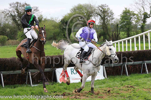 04th LIBERTY VANCE and C Kiernan ( 5 , BLACK,green sash; black sleeves; green cap ) Trainer: Liam Lennon,, Owner : Joy Wilson