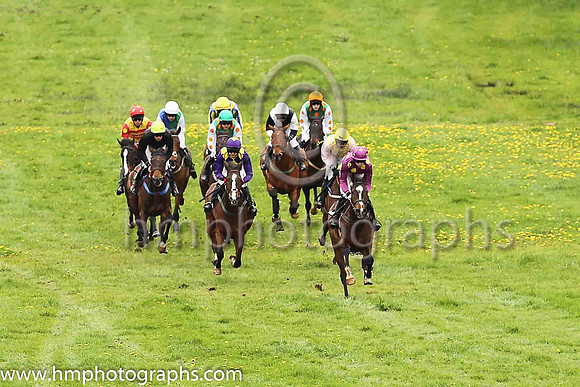 03rd RANGER KID and H D Dunne ( 32 , PURPLE,gold spots ) Trainer: Liam Kenny,, Owner : Patrick Joseph Redmond