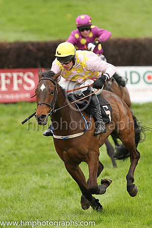 02nd BURROWS EDGE (FR) and Derek O'Connor ( 6 , PINK  YELLOW CHECK; pink sleeves; yellow cap ) Trainer: Warren Ewing,, Owner : Ewing, Warren