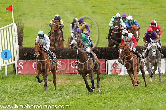 01st BURNS CROSS and M J O'Hare ( 1 , WHITE,light blue chevron; white sleeves; light blue cap ) Trainer: J.G. Cosgrave,, Owner : J.G. Cosgrave