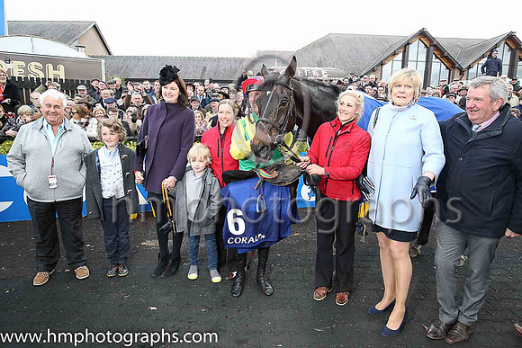 01st Sizing John and R M Power ( 6 , green, yellow chevron ) Trainer - Mrs J Harrington , Owner - Ann  Alan Potts Partnership