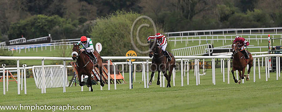 01st Fayonagh and Mr J J Codd ( 6 , green, white chevron ) Trainer - G Elliott , Owner - Mrs M Gittins