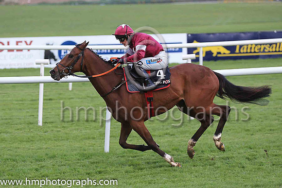 03rd Poli Roi and Ms K Walsh ( 4 , maroon, white star ) Trainer - G Elliott , Owner - Gigginstown House Stud