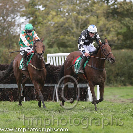 04 The Lion man and H D Dunne - - 04th (4 ,emerald green , orange spots ) Trainer -   08 King Talus and R James - - 08th (7 ,black, white stars ) Trainer - Colin Bowe