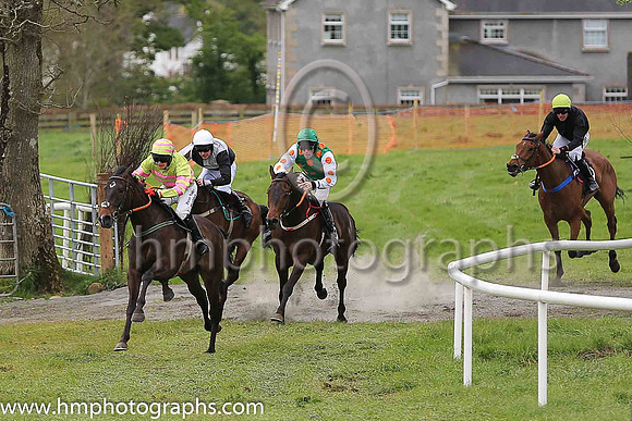 01st THE HOLY ONE and S Fitzgerald ( 24 , LIGHT GREEN  PINK HOOPS; light green  pink hooped sleeves; light green  pink hooped cap ) Trainer: Michael Goff,, Owner : Derek Tobin