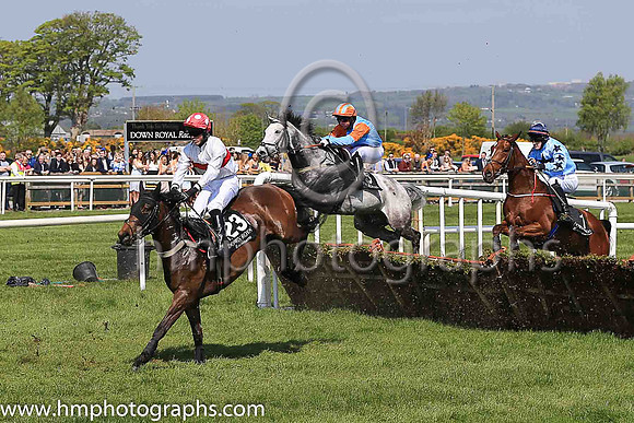 16th Toccata Blue and Mr J P McKeown ( 6 , light blue and orange hlvd ) Trainer - J Larkin , Owner - Kieran Grant