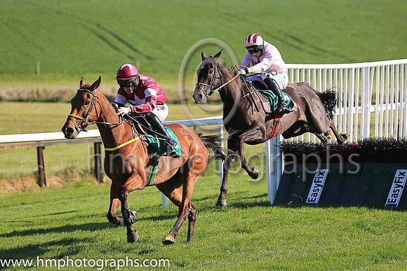 01st Westland Row and Mr J J Codd ( 9 , pink, maroon star ) Trainer - G Elliott , Owner - Mrs Caren Walsh  John F Doyle