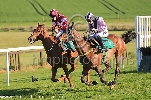 01st Fly Rory Fly and S W Flanagan ( 3 , pink, black chevron ) Trainer - N Meade , Owner - Eamon McElroy  Mrs Paul Shanahan  Mrs John Magnier