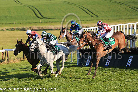 01st Presenting Julio and Mr J J Codd ( 10 , maroon and white qtrd ) Trainer - G Elliott , Owner - D Charlesworth