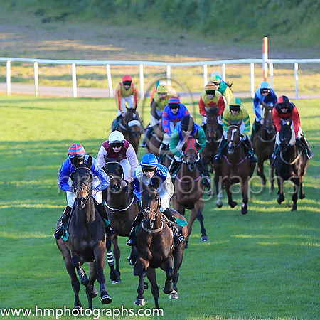 01st Kilderry Prince and C Brassil ( 15 , white and royal blue hlvd ) Trainer - A J McNamara , Owner - Kenneth Duggan