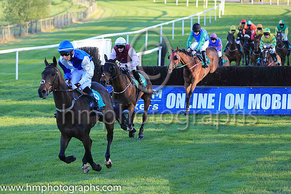 01st Kilderry Prince and C Brassil ( 15 , white and royal blue hlvd ) Trainer - A J McNamara , Owner - Kenneth Duggan